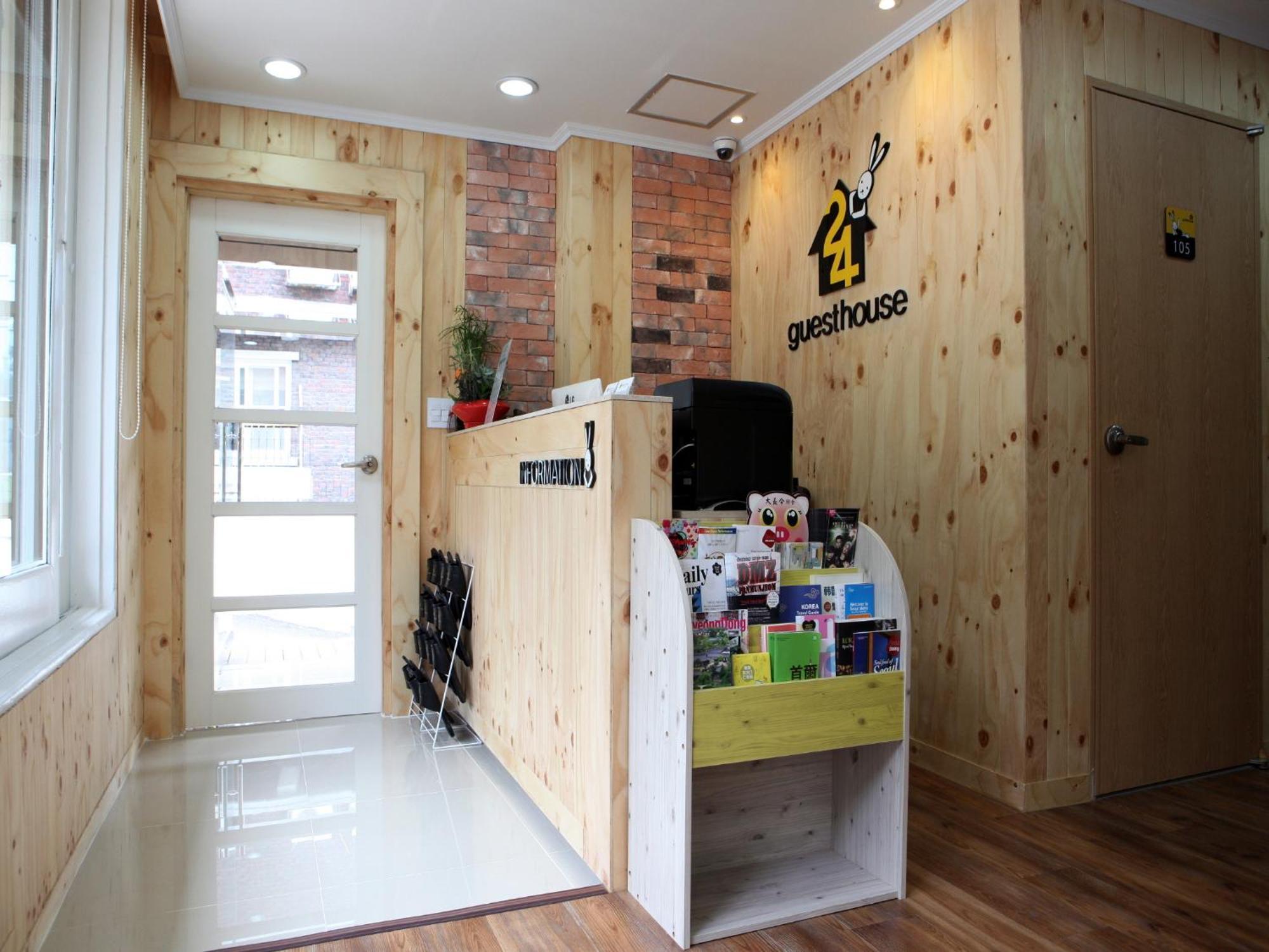 首爾 24号旅馆南山花园店酒店 外观 照片